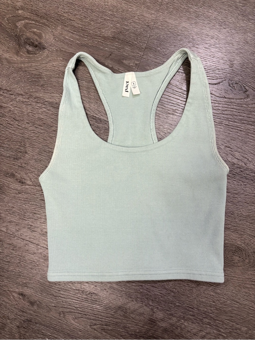 Pact Size Small Ribbed Cropped organic cotton shorts